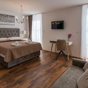 3* Pensión Sobe 